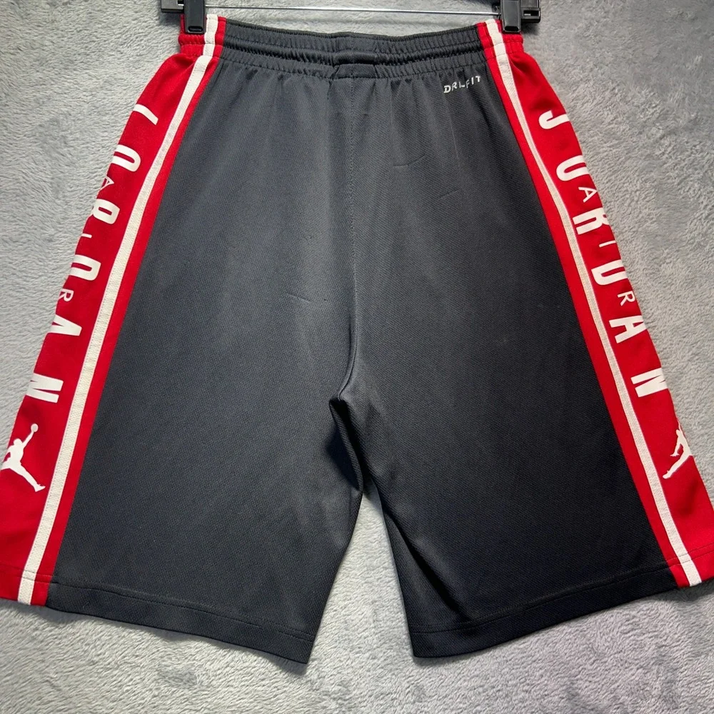 Jordan Kids‎ Dri-FIT Basketball Shorts Black Red XL 13-16 Years 7115-023